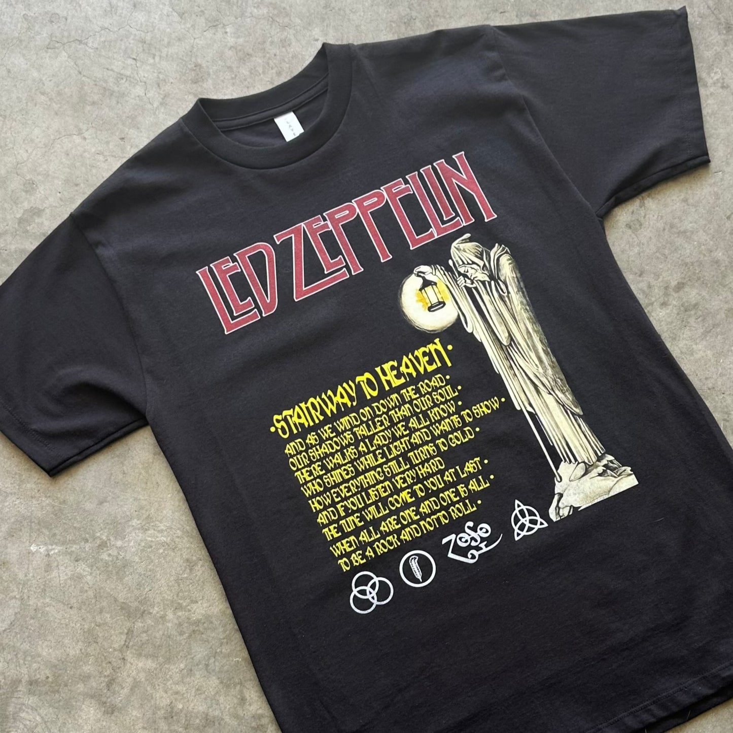 Led Zeppelin Band Tee