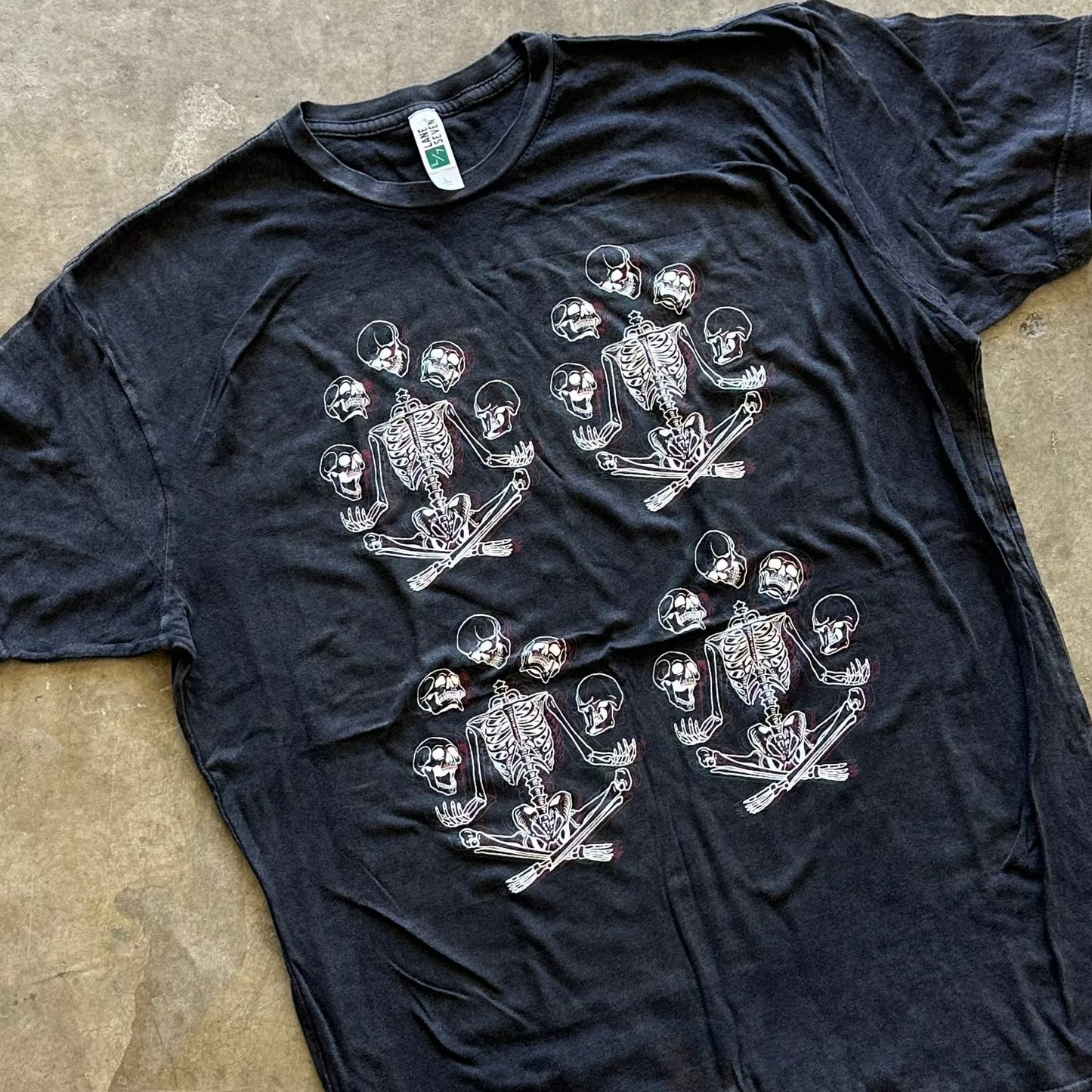 Juggling Skull Tee